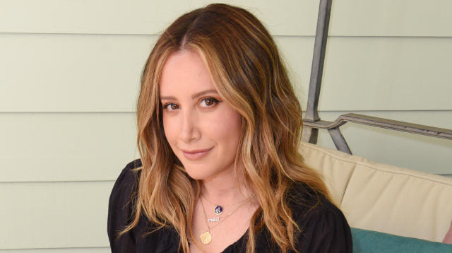 Ashley Tisdale Reveals She Has Alopecia It S Nothing To Be Ashamed Of