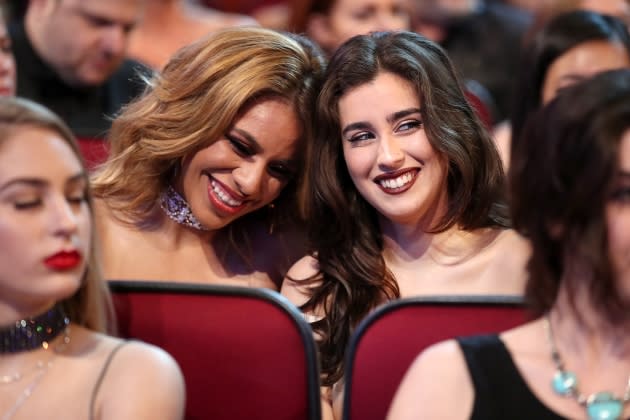 DinahLaurenFifthHarmonyReunion.jpg DinahLaurenFifthHarmonyReunion - Credit: Christopher Polk/Getty Images/People's Choice Awards