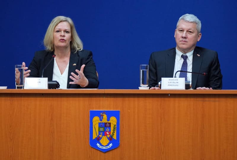 German Minister of the Interior and Home Affairs Nancy Faeser speaks during a joint press conference with Deputy Prime Minister and Minister of the Interior of Romania Marian Catalin Predoiu. Soeren Stache/dpa