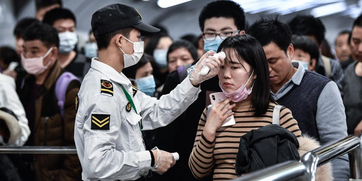 People wear masks to defend against coronavirus