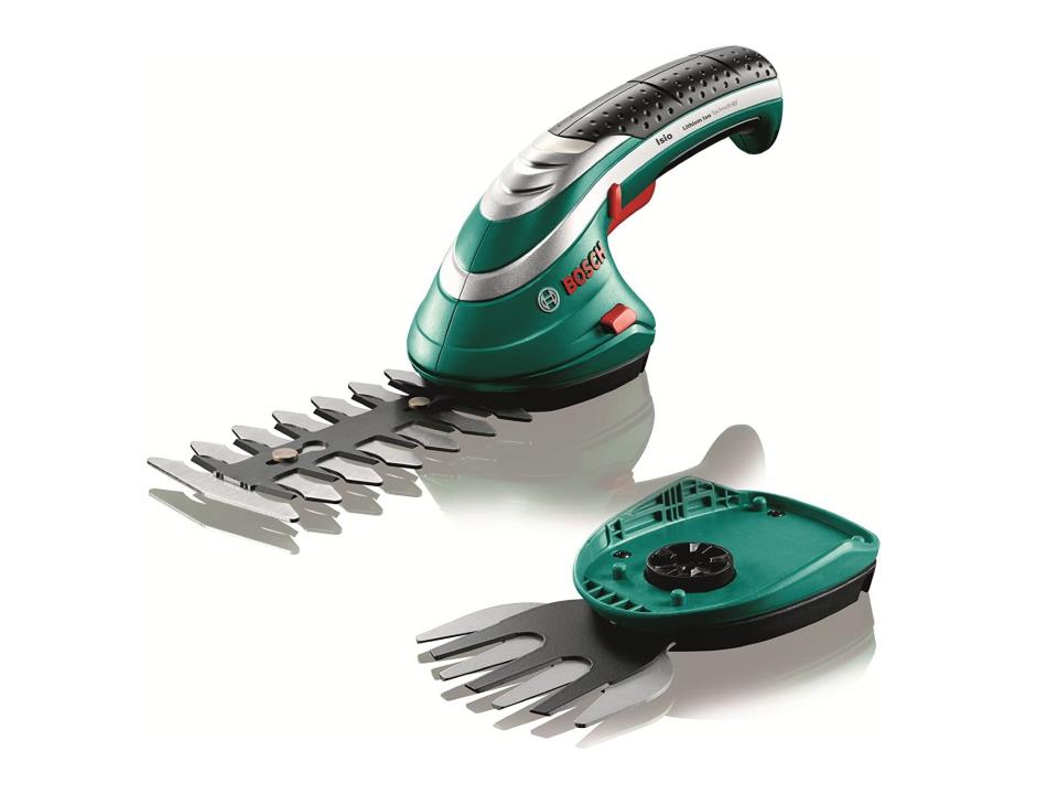 Bosch 600833172 cordless edging shear set isio: Was £69.99, now £36.74, Amazon.co.uk (Amazon)