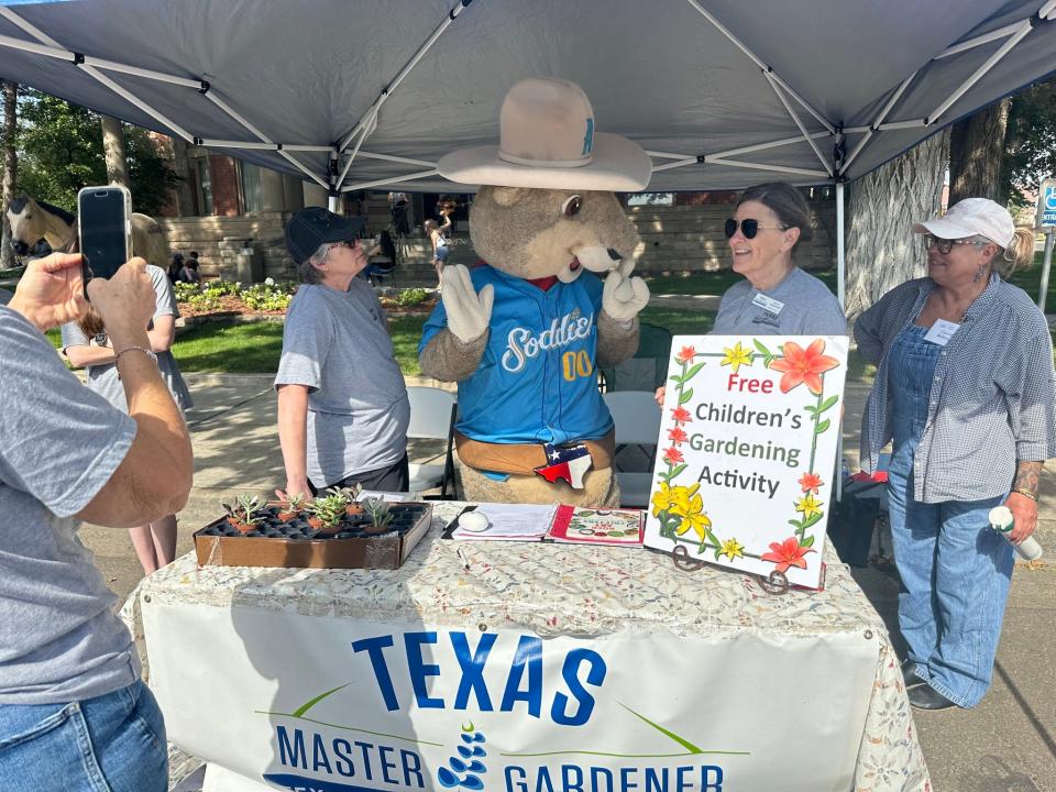 Ruckas the Sod Poodle excitedly joins the Amarillo Community market last weekend as they prepare for their Fall Market.