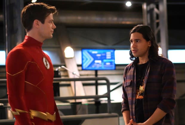 The Flash: Not Having Carlos Valdes Back as Cisco for the Series Finale Was  'Really Weird,' Says Grant Gustin