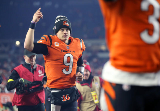 Fans across Cincinnati area dress as Bengals QB Joe Burrow for