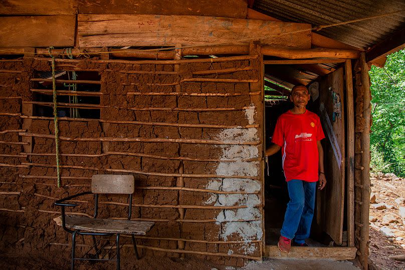 Leobardo Sierra in his house made with the ancestral technique of Bahareque.