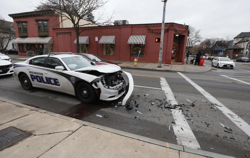 A Rochester police car heading north on South Goodman Street struck the vehicle in front of it that was stopped at Park Avenue for the red light. The collision, which occurred at 12:30 p.m. on Dec. 4, 2023. caused no injuries.