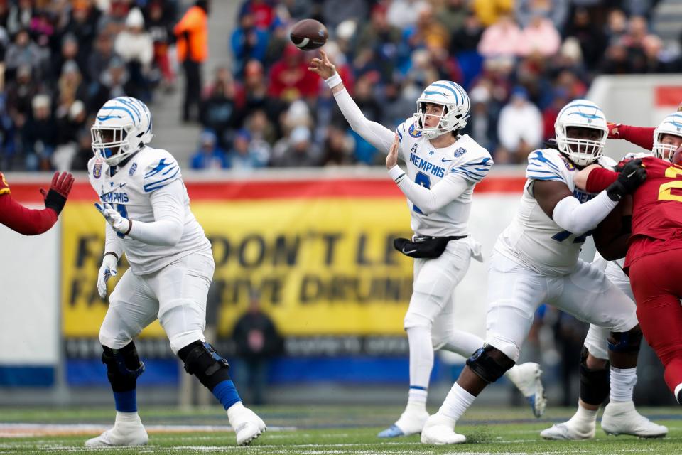 Memphis’ Seth Henigan (2) throws a pass during the game between the University of Memphis and Iowa State University in the AutoZone Liberty Bowl at Simmons Bank Liberty Stadium on Dec. 29, 2023. Credit: Chris Day/The Commercial Appeal-USA TODAY NETWORK