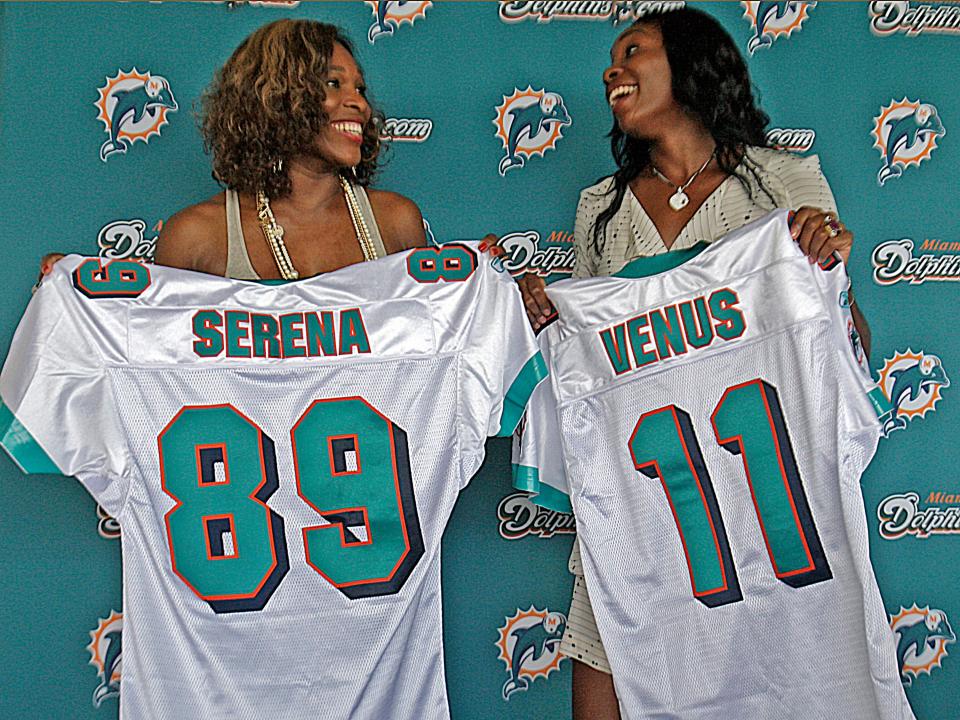 Serena Williams Venus Williams Dolphins