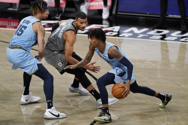 Ja Morant of the Memphis Grizzlies arrives to the game against the LA