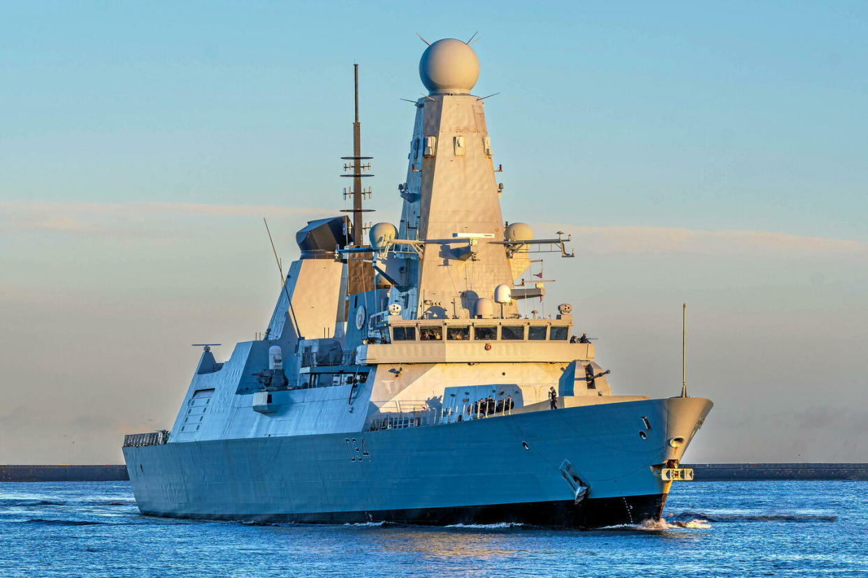 Le HMS Diamond s'est révélé efficace pour lutter contre les drones et missiles tirés par les houthis. Cependant, le destroyer ne possède pas de missiles de croisière, nécessaires pour mener des frappes dans la profondeur et viser des cibles terrestres.   - Credit:John Fatkin/Cover ImagesCOVER/SIPA / SIPA / John Fatkin/Cover Images/SIPA