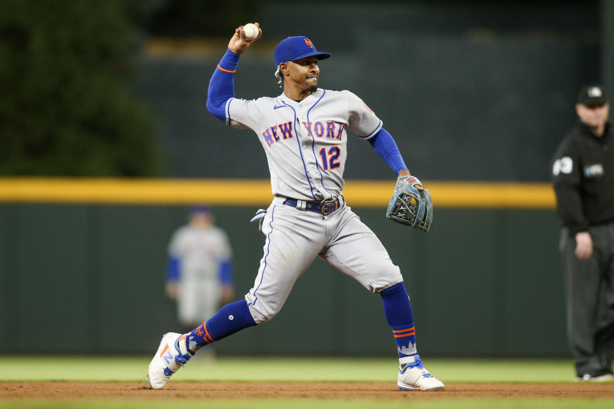 Javier Baez, Marcus Semien among MLB shortstops to worry about