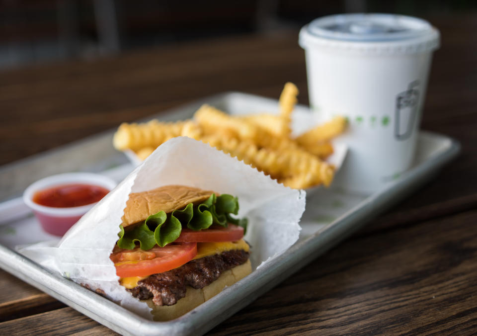 <strong>Shake Shack</strong>: The airport location&nbsp;of NYC&rsquo;s famous burger chain is one of only a&nbsp;<a href="http://ny.eater.com/2016/12/7/13872340/shake-shack-penn-station-breakfast-sandwich" target="_blank">few that serve breakfast</a>.&nbsp;Get&nbsp;an&nbsp;<a href="https://www.shakeshack.com/location/jfk-airport-nyc/" target="_blank">Egg N' Cheese sandwich</a> in the morning or&nbsp;a ShackBurger before your red-eye, without&nbsp;the&nbsp;mile-long lines in&nbsp;<a href="https://www.madisonsquarepark.org/mad-sq-food/shake-shack" target="_blank">Manhattan</a>.