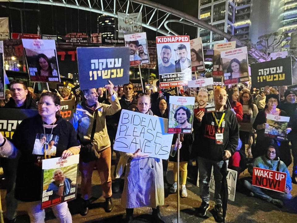 Hostage families outside Israel’s defense ministry. (Chantal Da Silva )