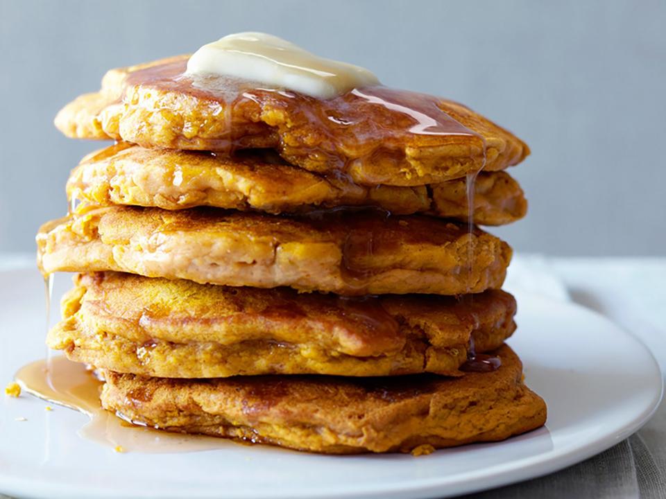 Pumpkin Apple Pancakes