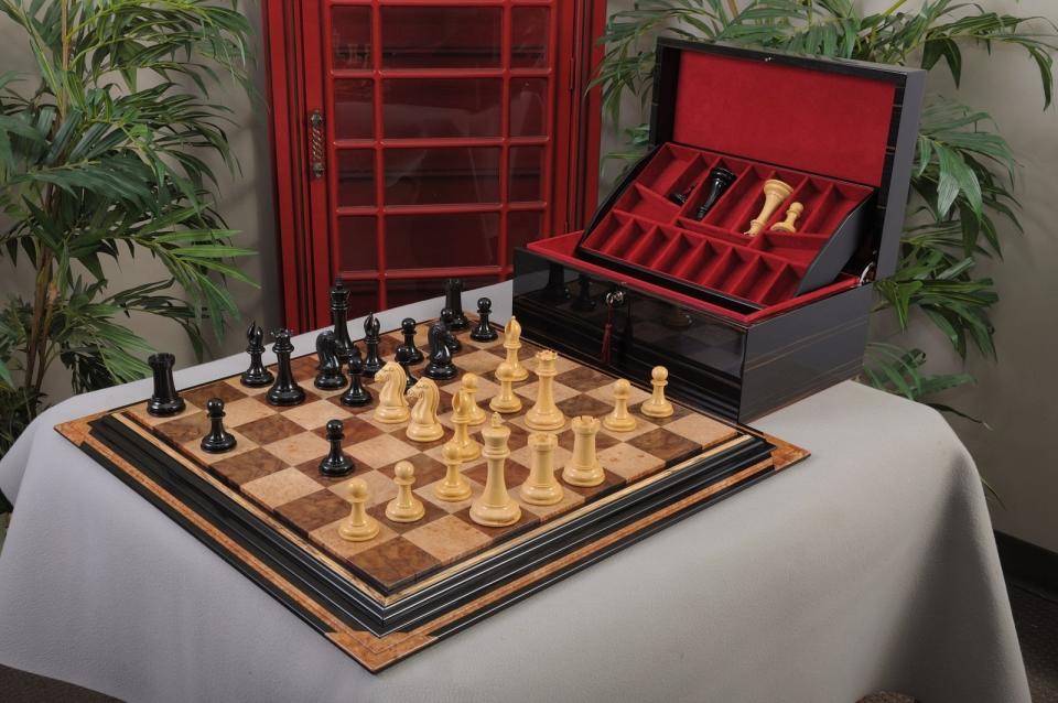  best chess set, house of staunton luxury chess set