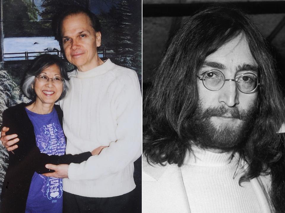 John Lennon, a la derecha, fue asesinado hoy hace 41 años por Mark Chapman, en la foto con su mujer, Gloria, que ha estado a su lado desde la noche del asesinato  (Coleman-Rayner - Getty)