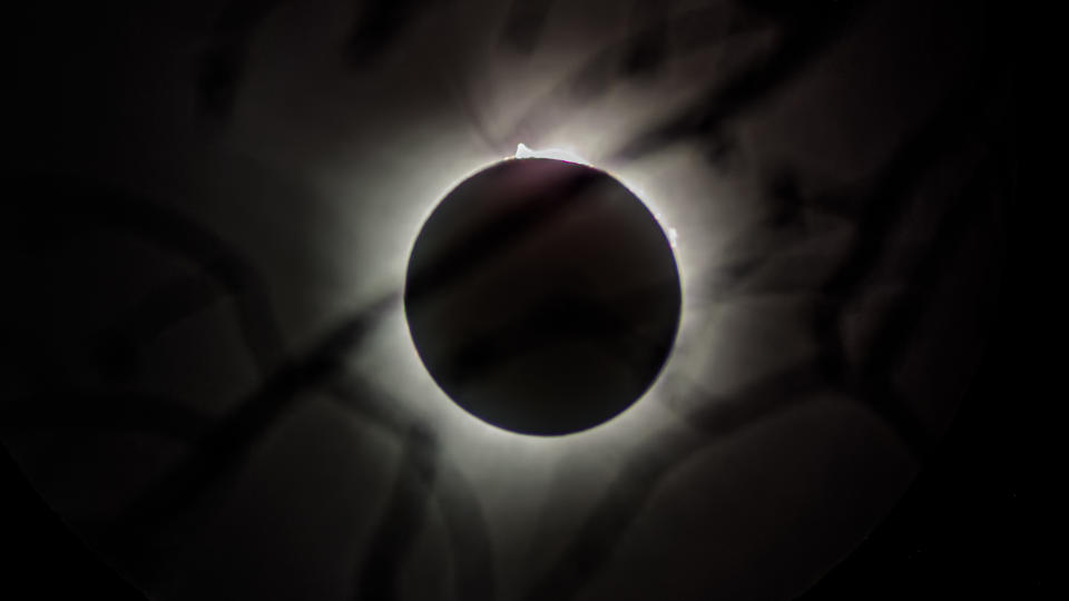 Total Solar Eclipse April 8 photos of the sun and the crowd watching the eclipse in Burlington VT