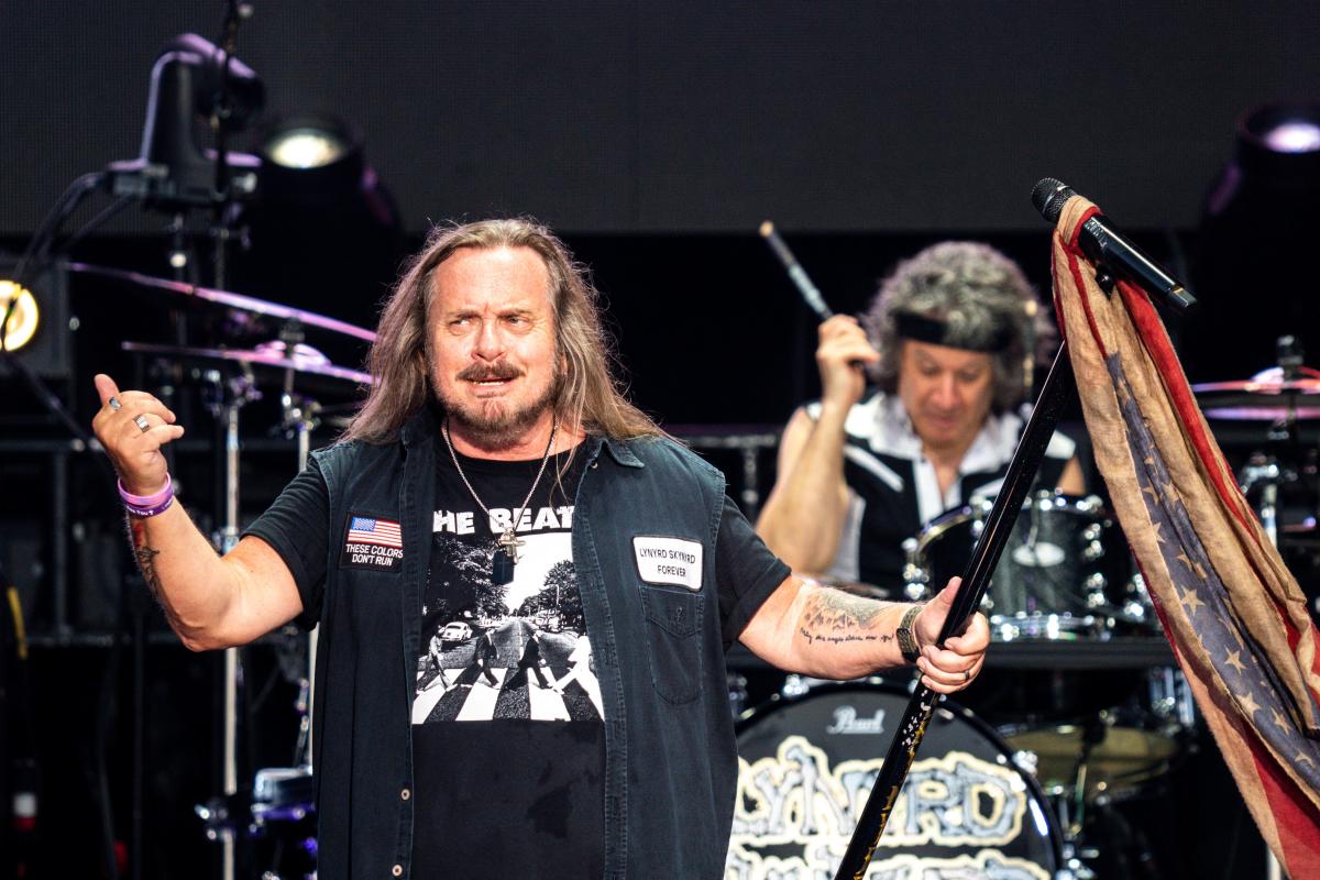 Lynyrd Skynyrd calls out RAGBRAI 50 crowd for not being loud enough