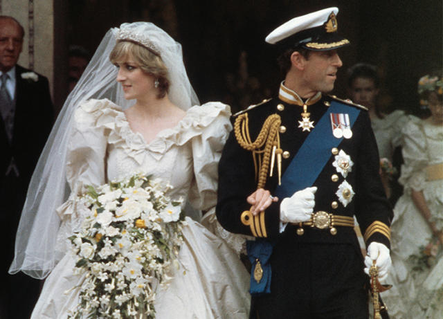 40 Best Celebrity Wedding Dresses - PureWow