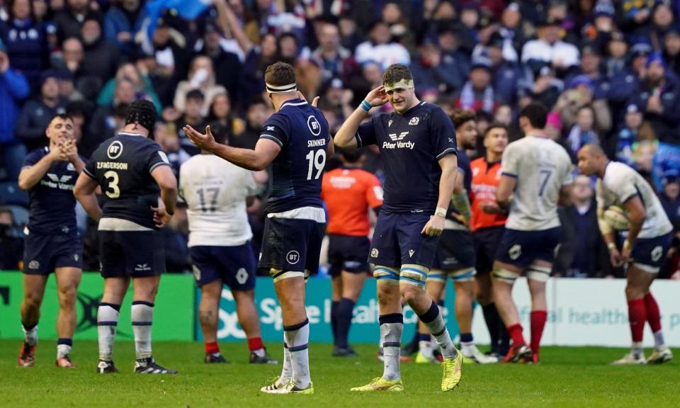 <span>Scotland players look dejected after the TMO failed to award Sam Skinner’s last-gasp try.</span><span>Photograph: Andrew Milligan/PA</span>