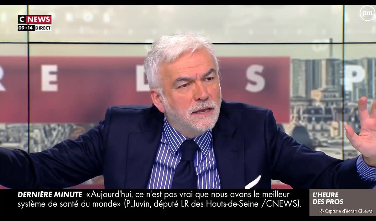 Nouvel An Pascal Praud s'attaque aux JT de France 2 et TF1.
  - Capture d'écran CNews