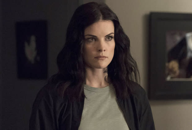 Blindspot Sneak Peek Will Jane Go Through With Murdering Weller