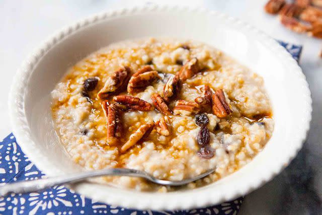 Quick Cook Oats vs. Instant Oats, Quaker Oats Explains the Difference