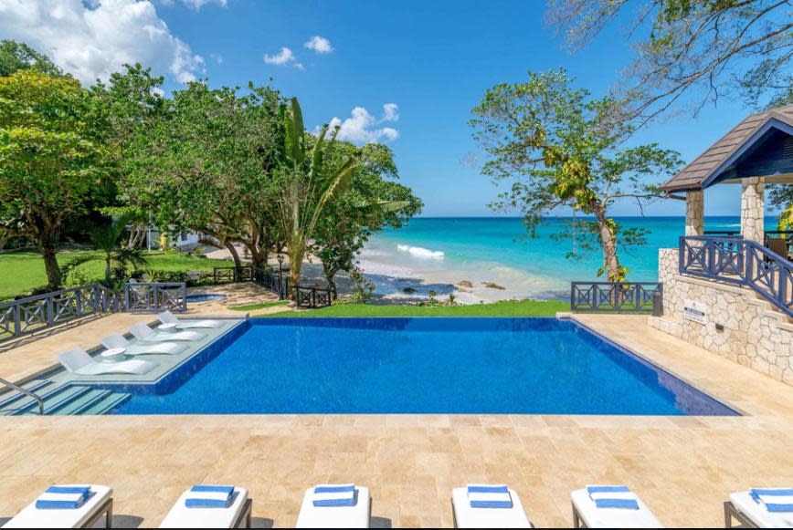 A view of the Ocean from one of the Prospect Villas. 