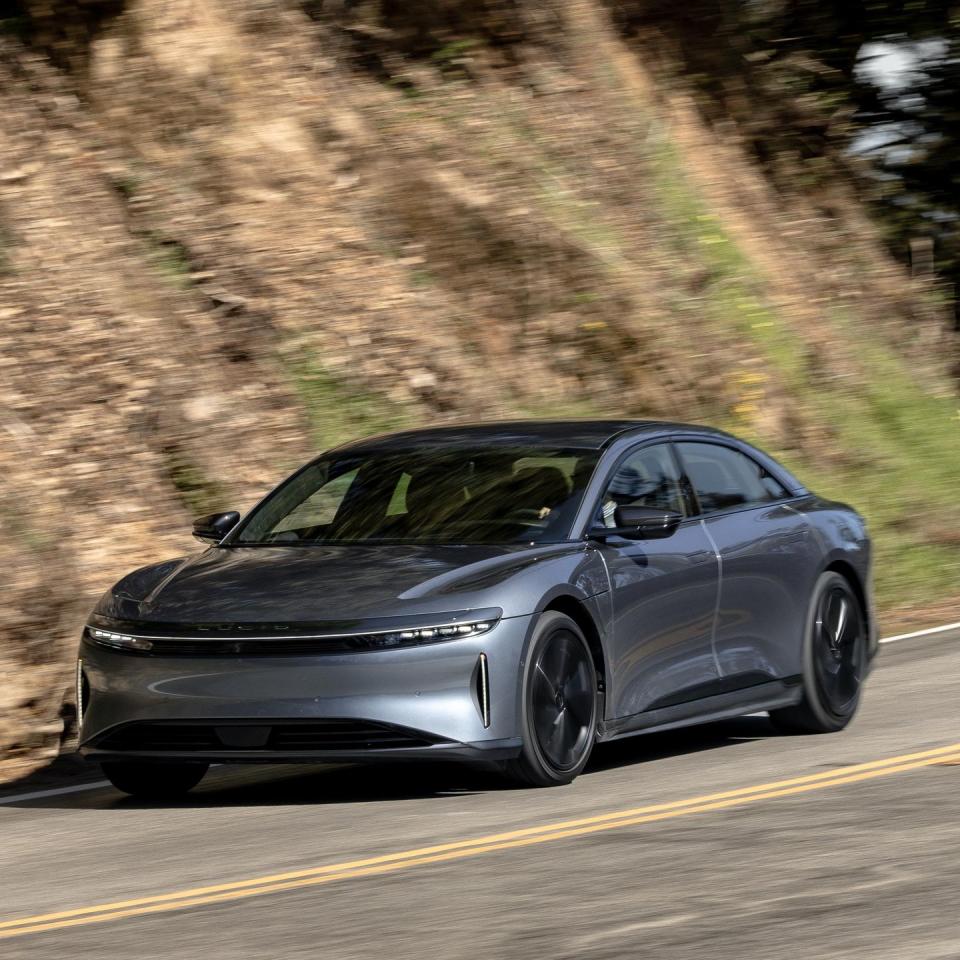 2024 lucid air