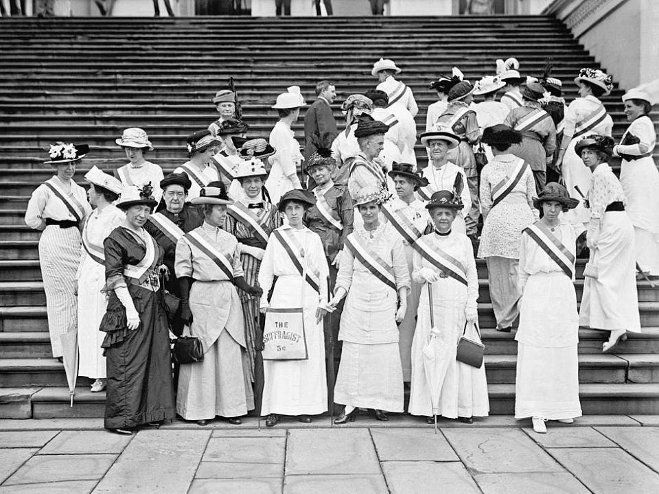 Suffragettes at the US Capitol in 1914.