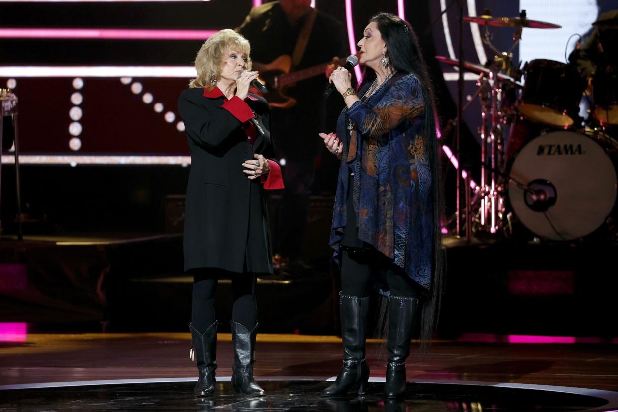 2022 CMT Artists Of The Year -Crystal Gayle and Peggy Sue Wright