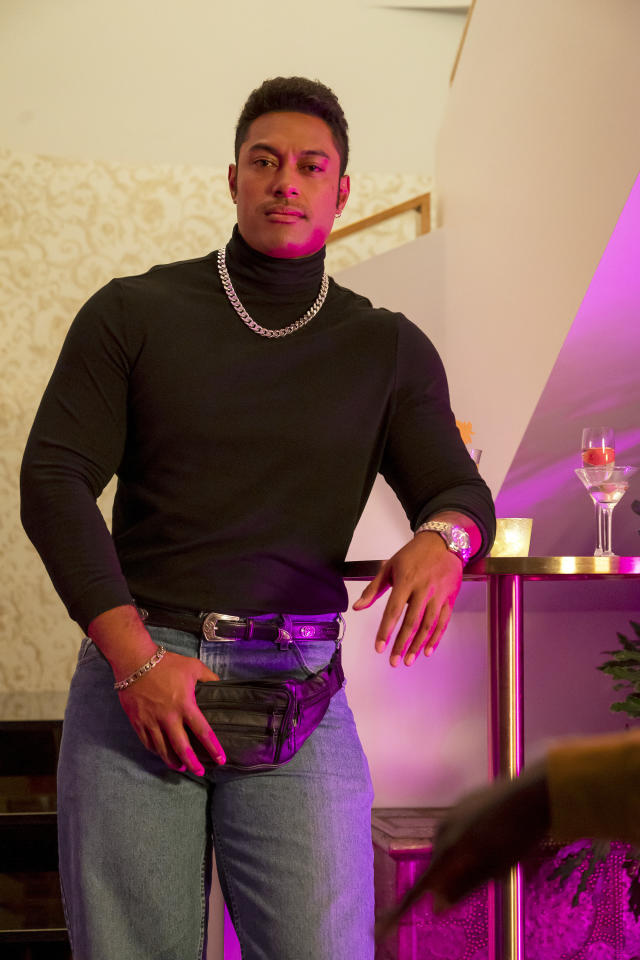 Dwayne 'The Rock' Johnson's iconic fanny pack look revived in huge