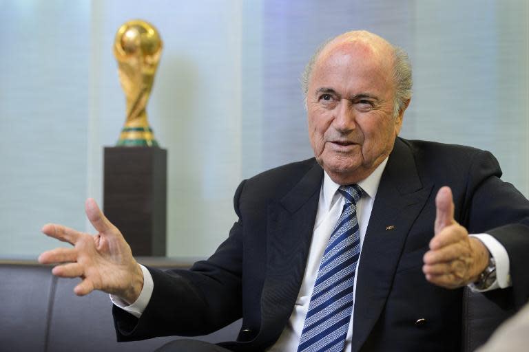 FIFA president Sepp Blatter is not a target of the US corruption probe, the New York Times says