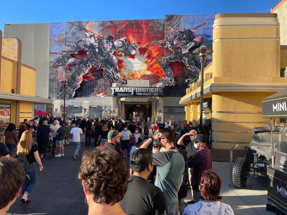 shot of the crowds at halloween horror nights at universal hollywood