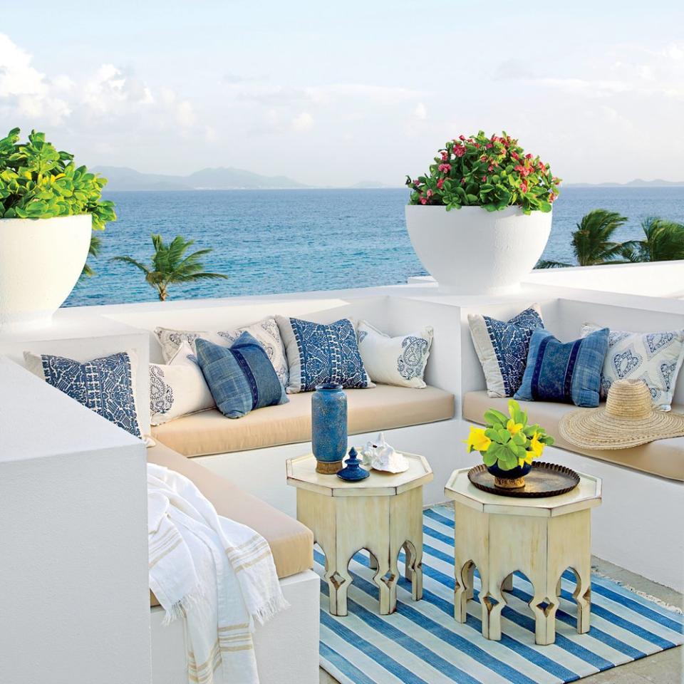 8 Chic Island Style Decorating Tips