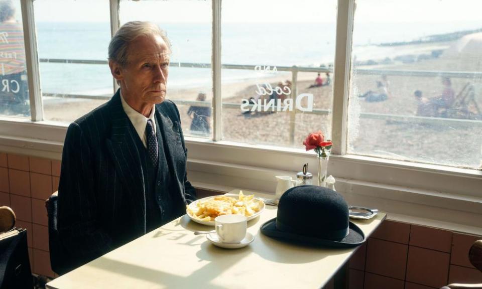 Bill Nighy in Living.