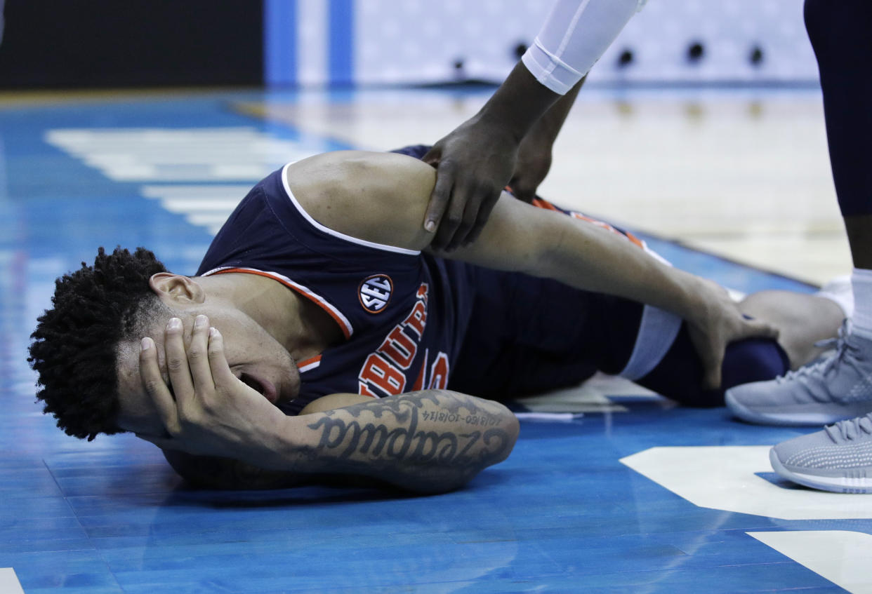 Chuma Okeke suffered what appeared to be a significant knee injury. (AP)