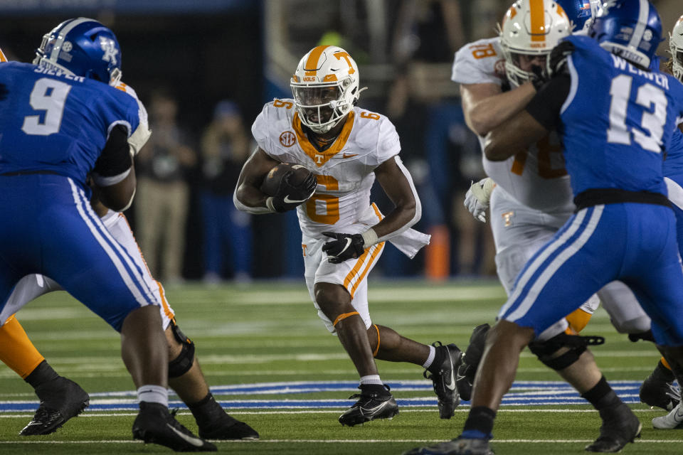 Tennessee running back Dylan Sampson (6) carries the ball during the second half of an NCAA college football game against Kentucky in Lexington, Ky., Saturday, Oct. 28, 2023. (AP Photo/Michelle Haas Hutchins)