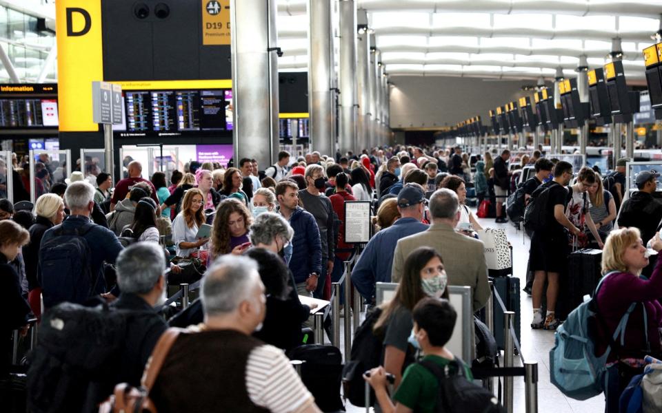 Heathrow - HENRY NICHOLLS/Reuters