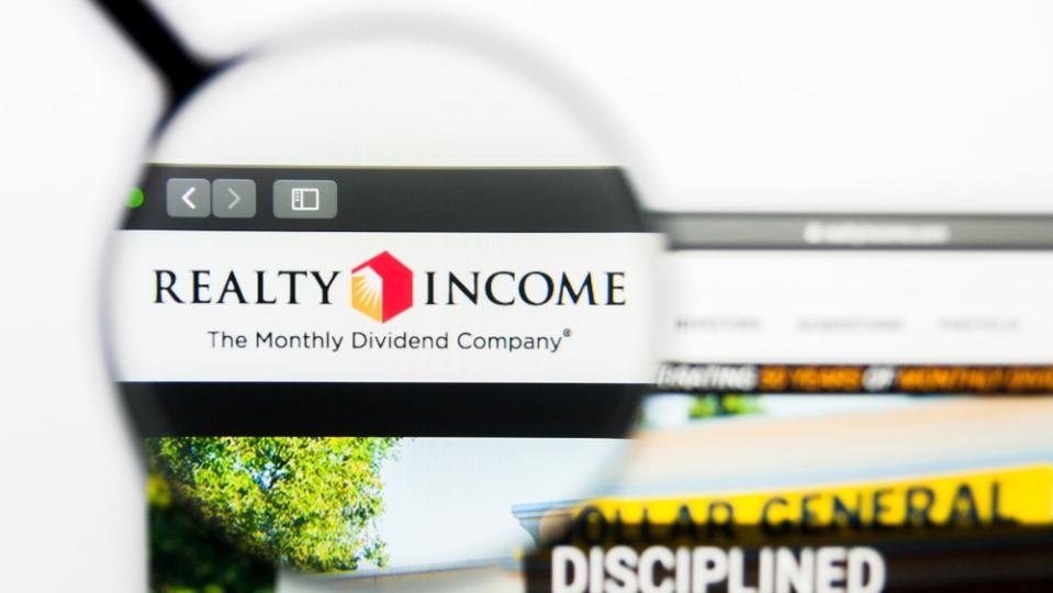 What Makes Realty Income A Favorite Among REIT Investors?