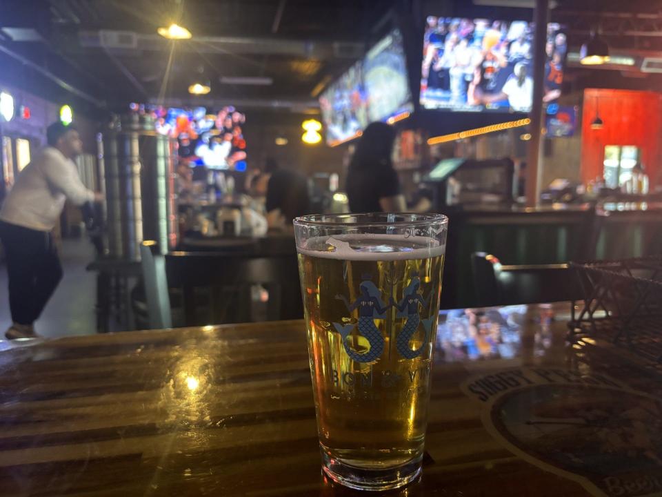 Soggy Peso Beer Garden, at 11355 Pellicano Drive, is now open for business. The restaurant bar has a good selection of draft beers, ales and lagers
