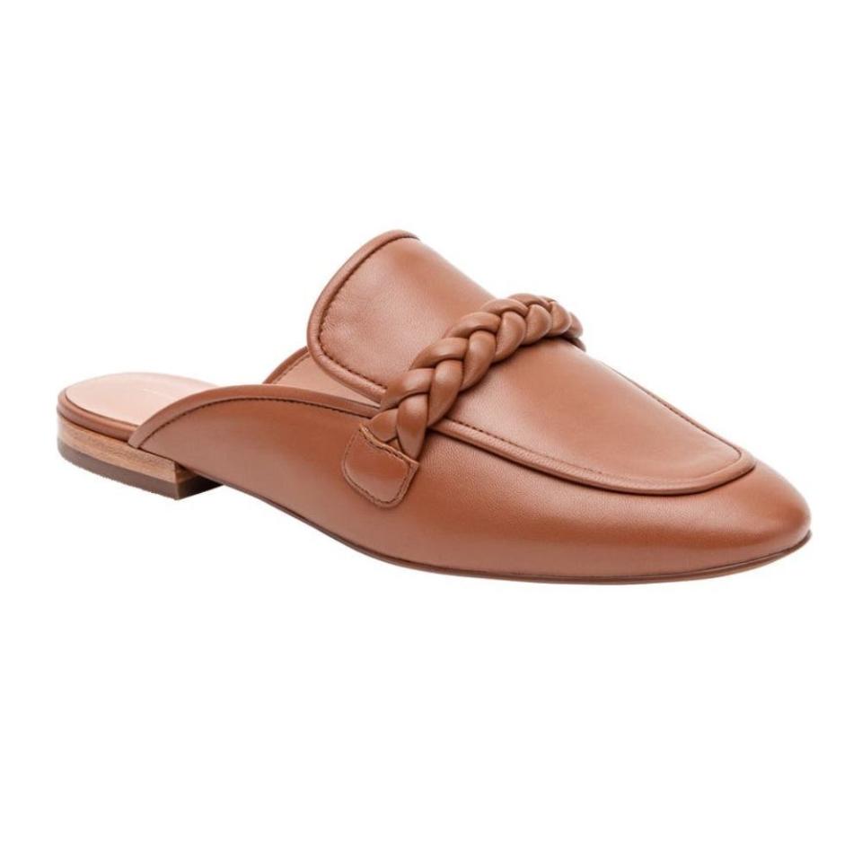 12) Amyx Loafers