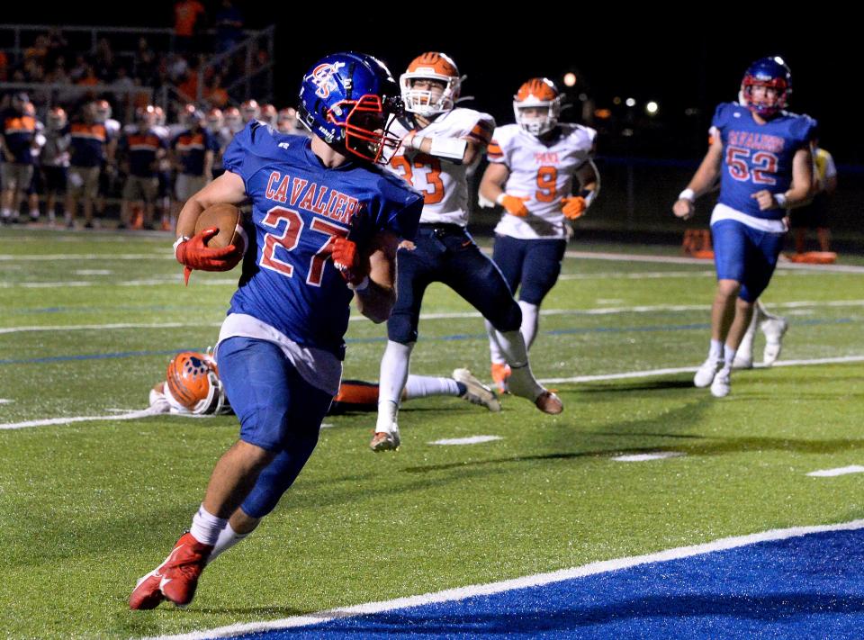 Carlinville's Jack Rouse runs for a touchdown during the game against Pana Friday, Sept. 1, 2023.