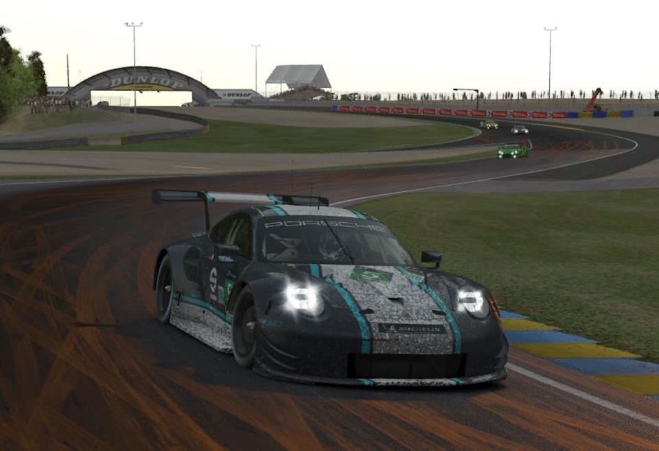 iracing – Porsche 911 RSR at Le Mans 24h