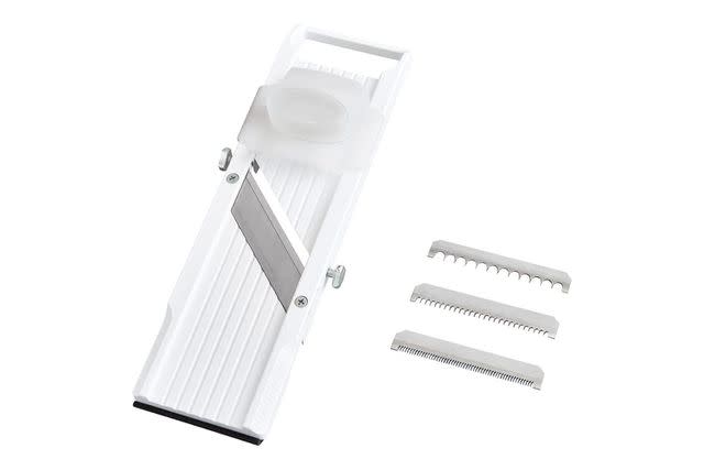 Kyocera Advanced Ceramic Slicer Set with Adjustable Mandoline, Julienne  Slicer, and Grater