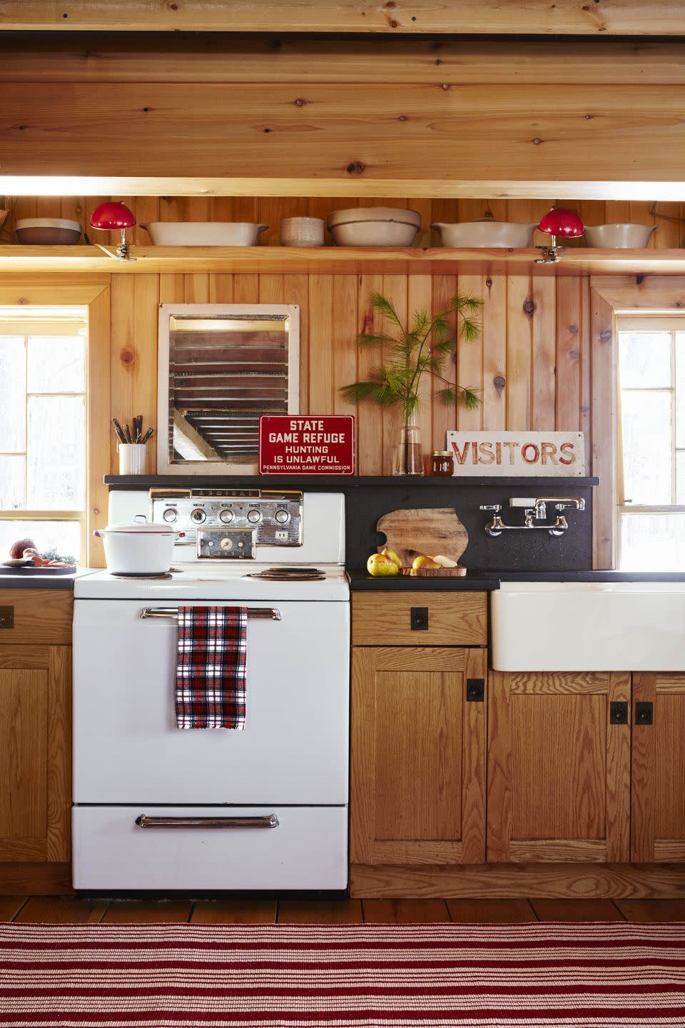 Cozy Cabin Christmas Kitchen