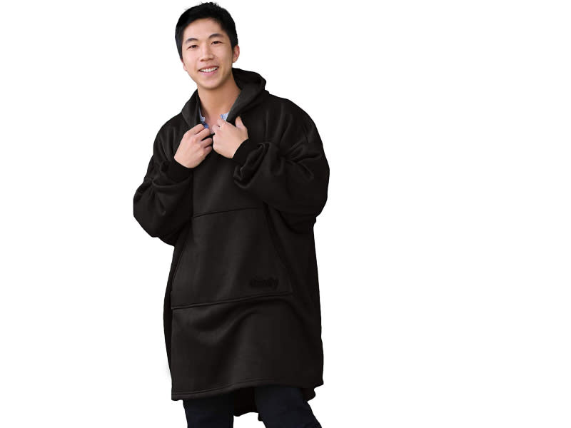 If a slanket and a sweatshirt had a baby, it would be this awesome hoodie. (Photo: Amazon)