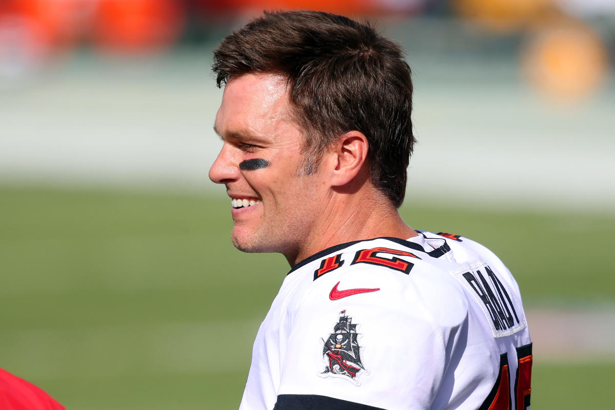 Buccaneers' Tom Brady Ties Dan Marino For This NFL Record