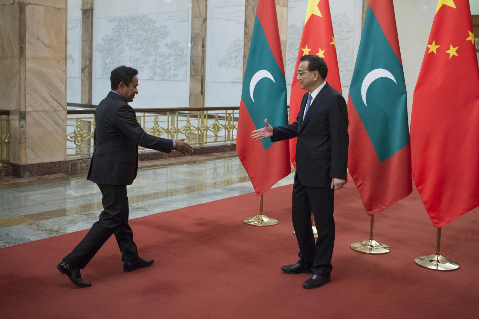 馬爾地夫總統Abdulla Yameen（左）與中國國務院總理李克強（右），圖片來源：AP
