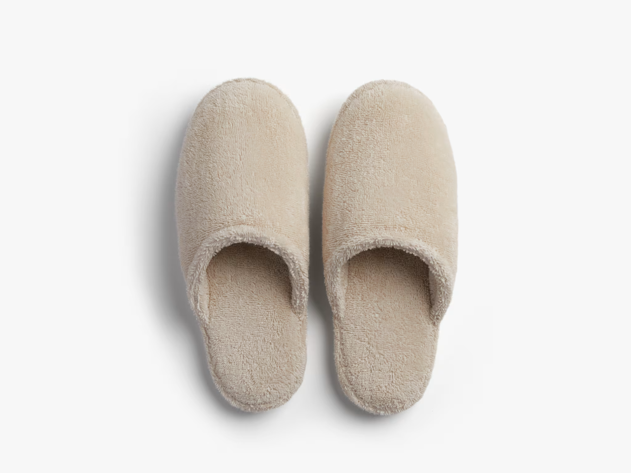 <p><a href="https://go.redirectingat.com?id=74968X1596630&url=https%3A%2F%2Fwww.parachutehome.com%2Fproducts%2Fclassic-slippers&sref=https%3A%2F%2Fwww.housebeautiful.com%2Fshopping%2Fg60699291%2Fmothers-day-gifts-from-son%2F" rel="nofollow noopener" target="_blank" data-ylk="slk:Shop Now;elm:context_link;itc:0;sec:content-canvas" class="link rapid-noclick-resp">Shop Now</a></p><p>Classic Turkish Cotton Slippers</p><p>$39.00</p>